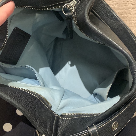 Coach black pebbled leather shoulder bag - Picture 9 of 10